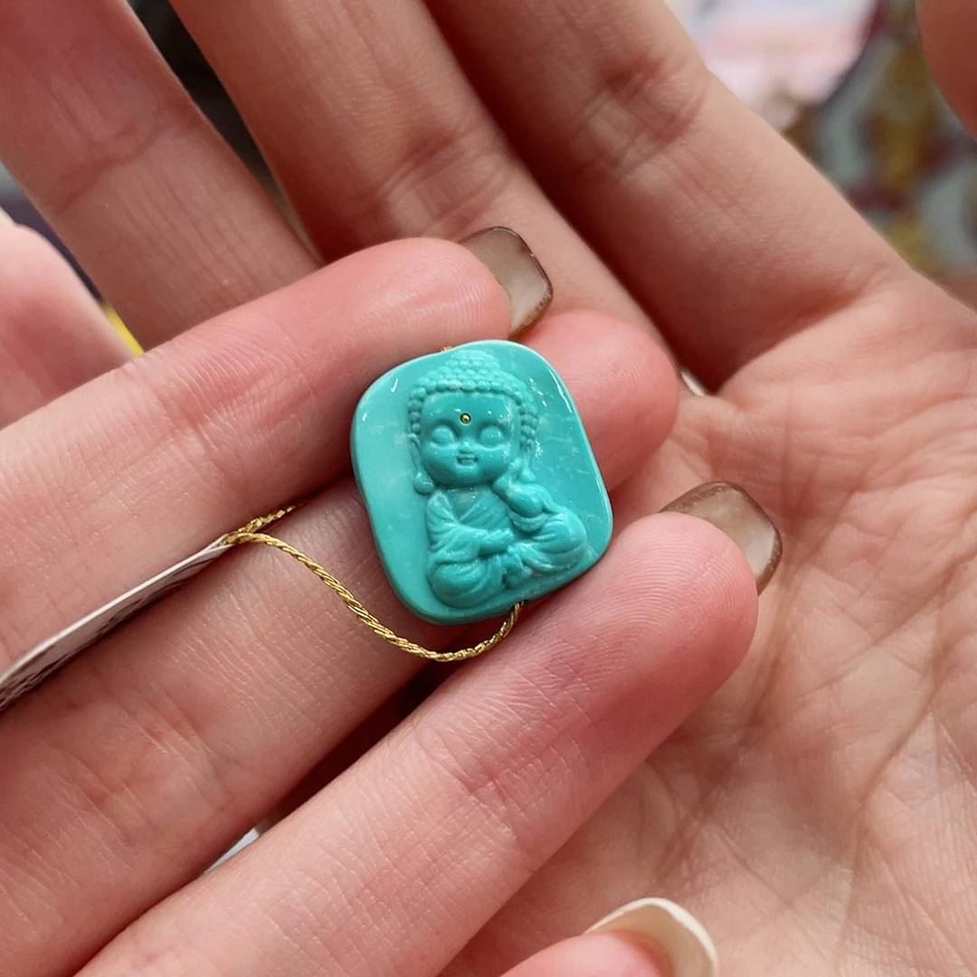 绿松石颈饰未镶嵌