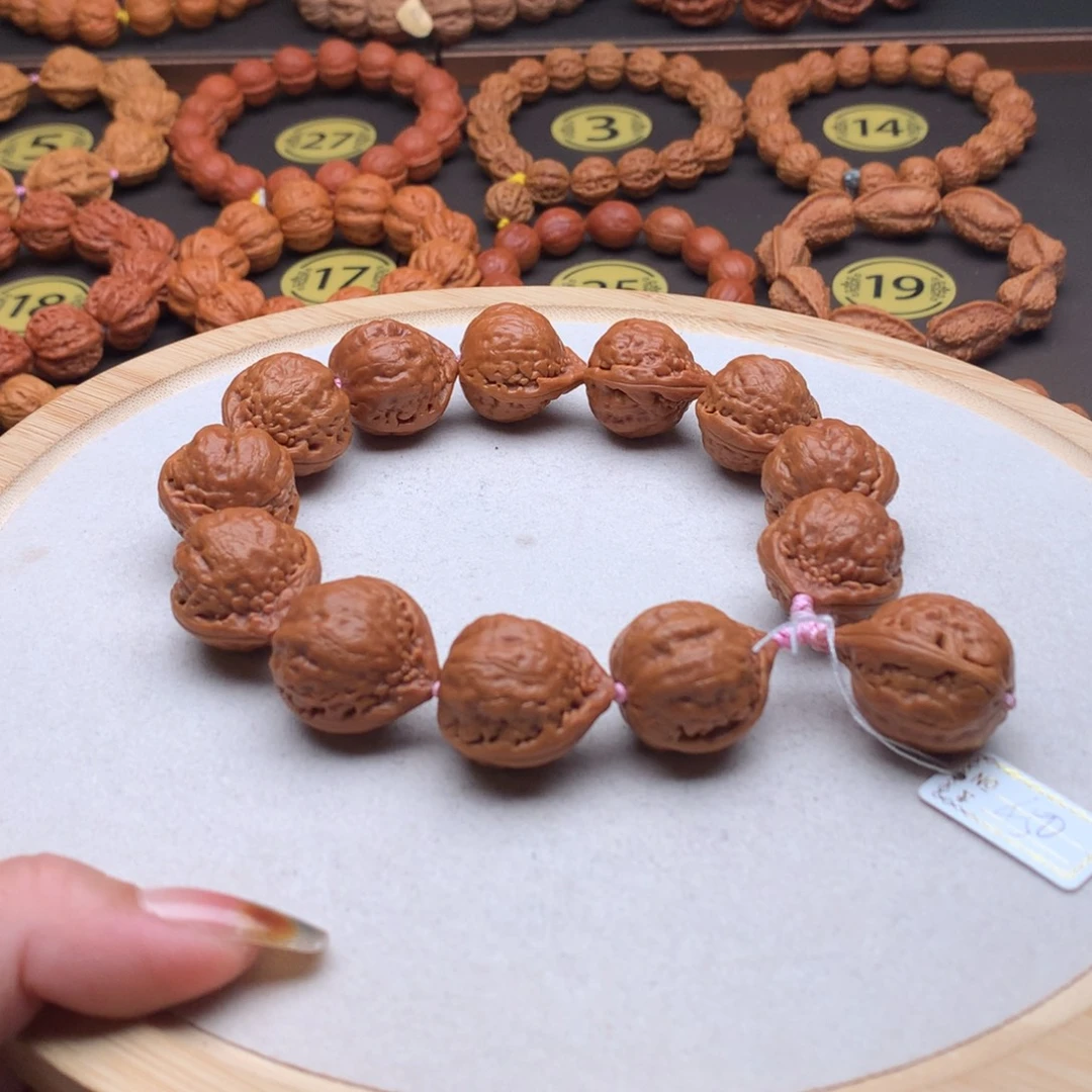 文玩核桃手串皇冠麒麟鼎