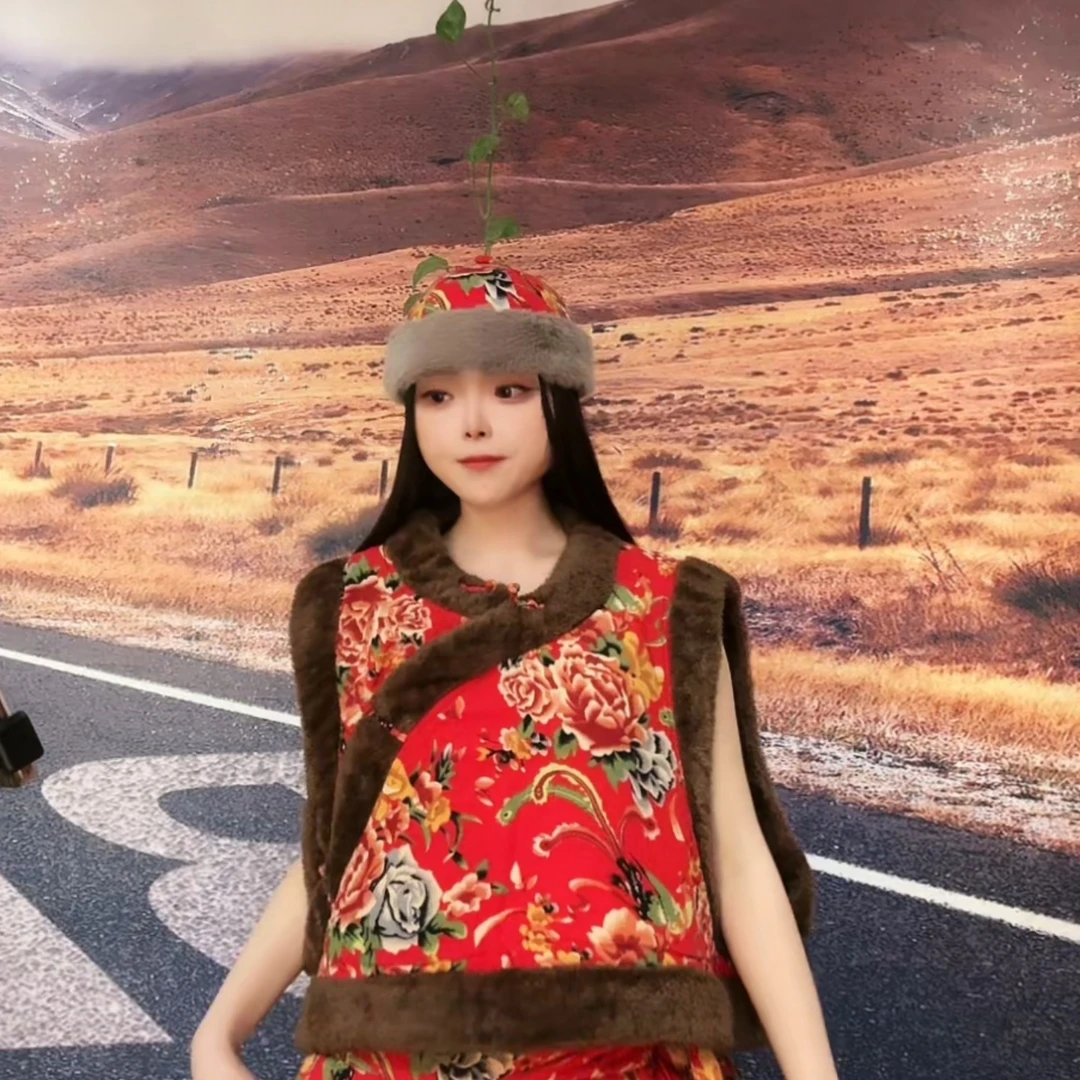 東森家设计师新款毛边盘扣马甲