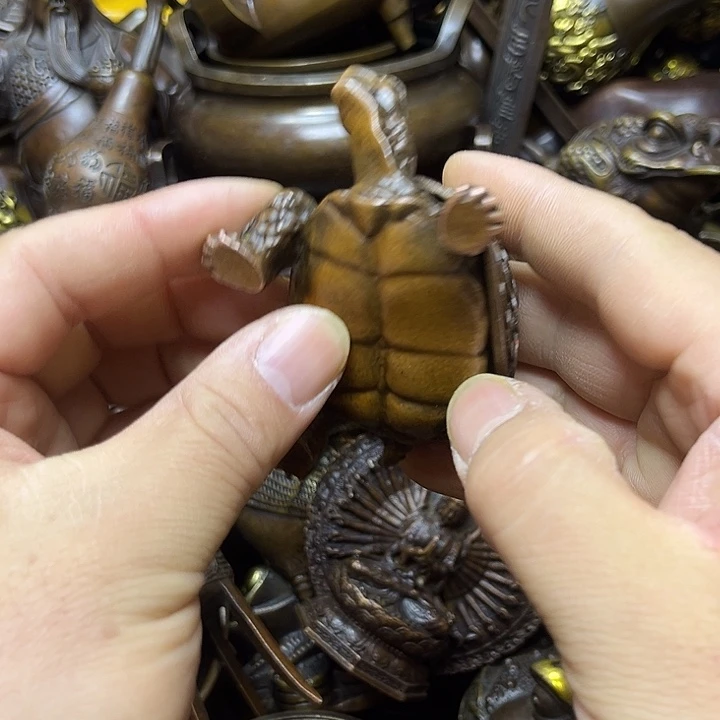 诚信经营精美铜器