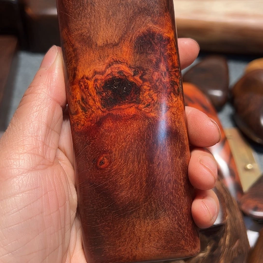 交趾黄檀（大红酸枝）桀**巽