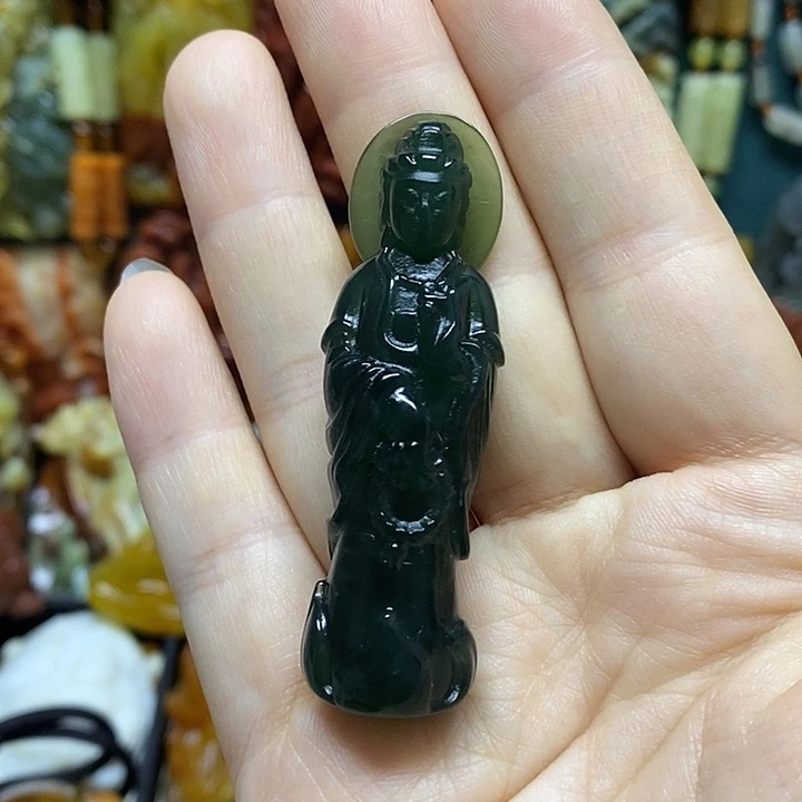 岫玉未镶嵌吊坠(赠链)精品180料立体观音