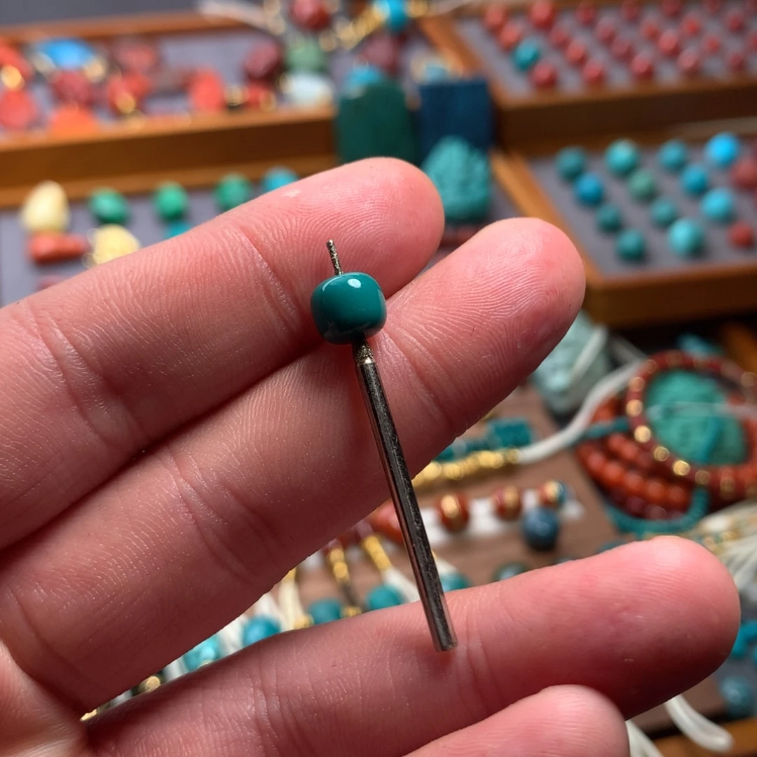 绿松石未镶嵌老型7.6mm