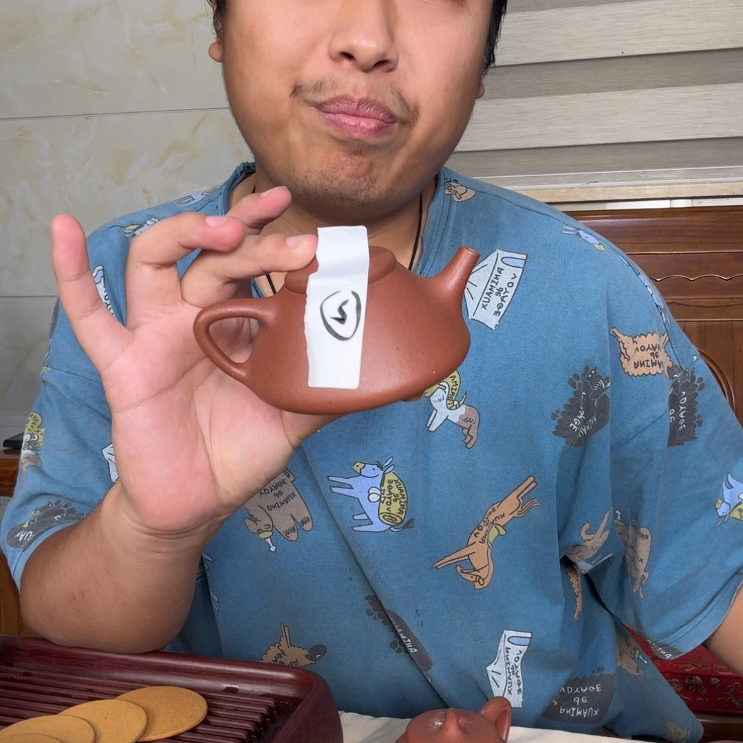 茶壶紫砂2号 大瑕疵