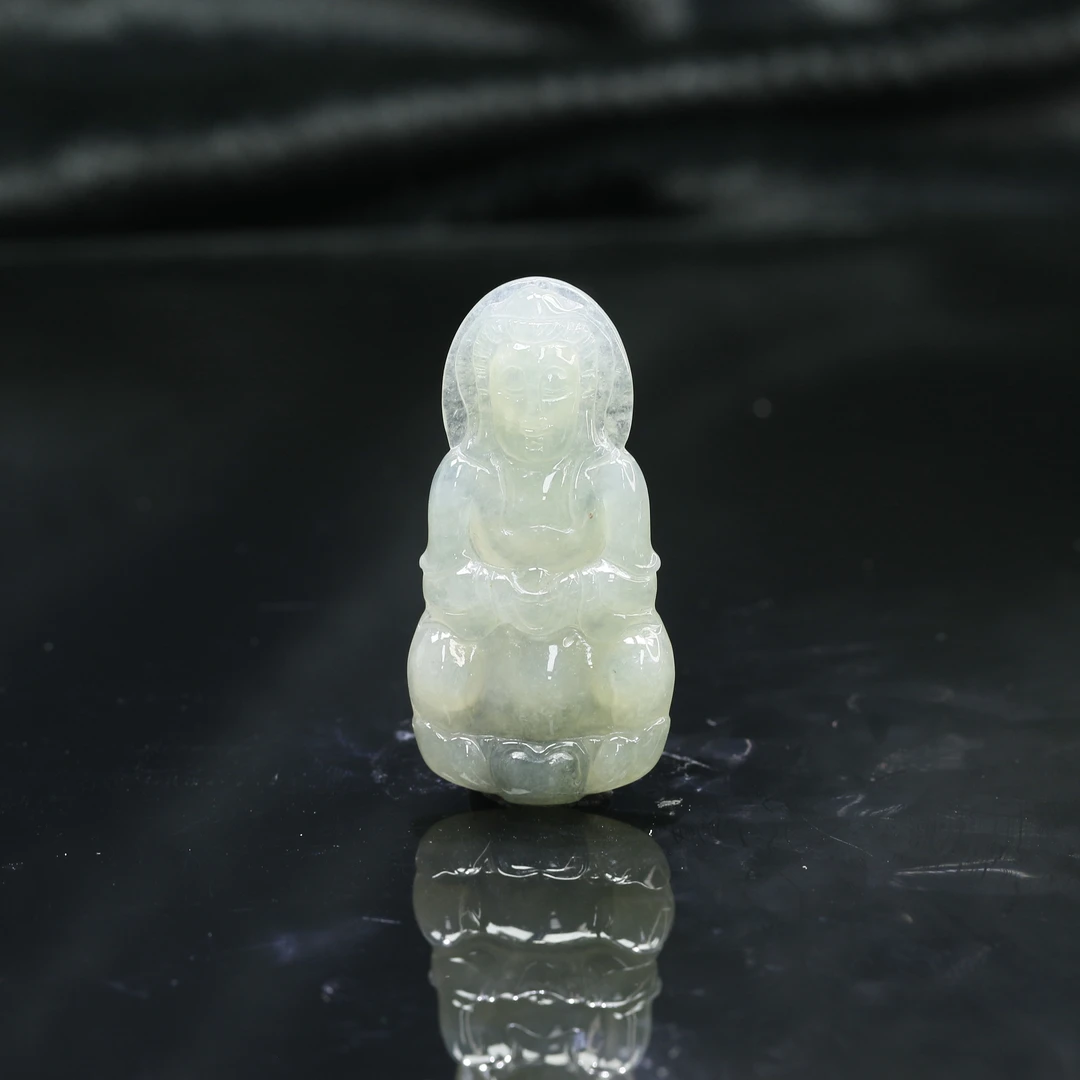 2天然缅甸翡翠A货冰晴水观音/700225北京中保拍卖