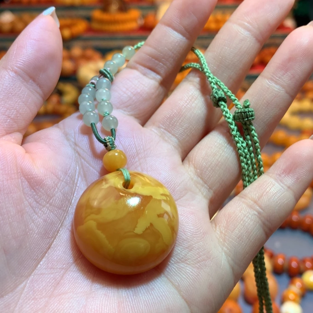 【闪购商品】未镶嵌吊坠(赠链)蜜蜡