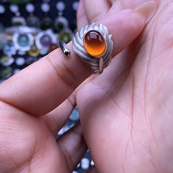 每***咪岫玉银S925镶嵌戒指戒指