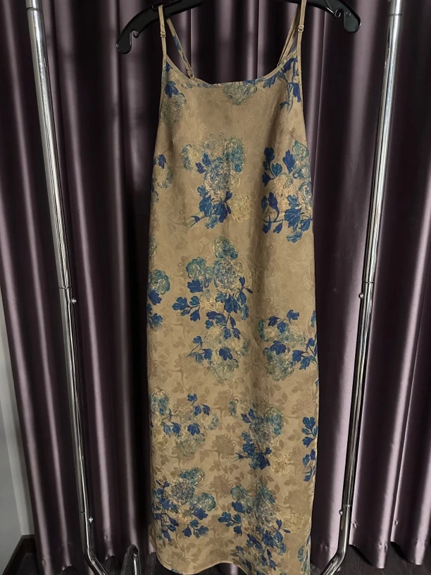 一科科科科斜裁吊带裙定制工费链接，拍下改发货时间7个工作日出货