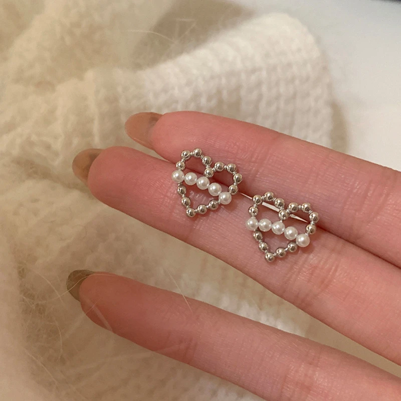 缕空珠珠爱心耳钉女设计感甜美可爱温柔时尚气质精致百搭耳环耳饰