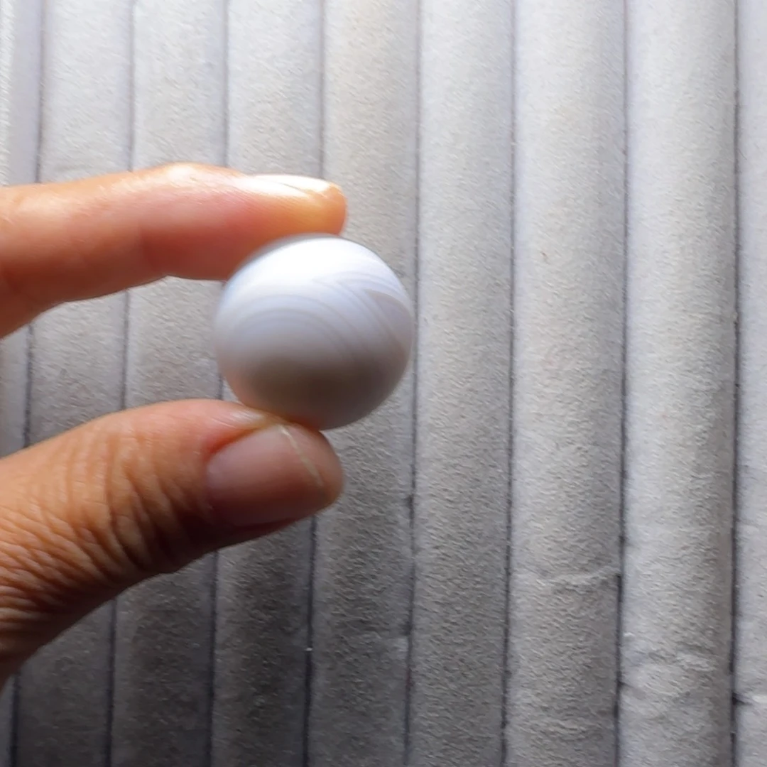 問***.玛瑙/玉髓颈饰未镶嵌