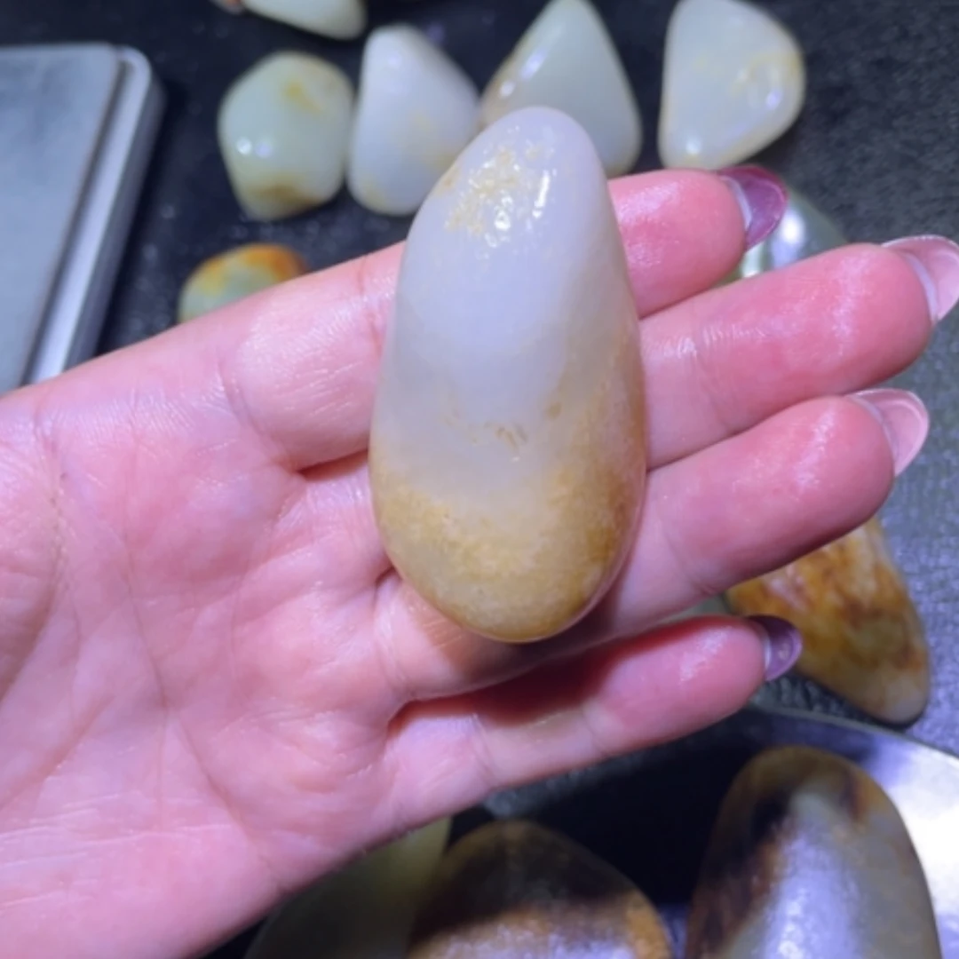 【闪购商品】颈饰未镶嵌和田玉勇****L