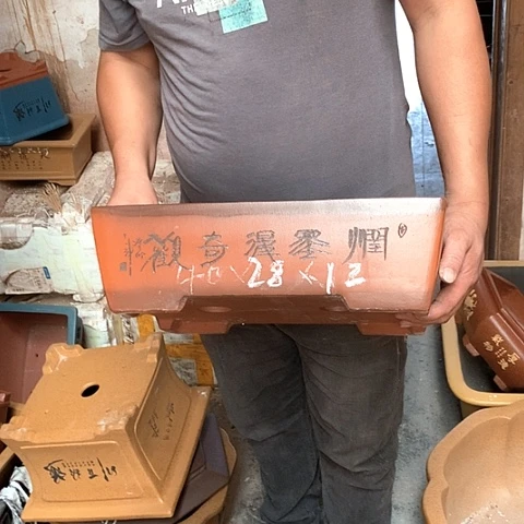 紫砂花盆手工制作