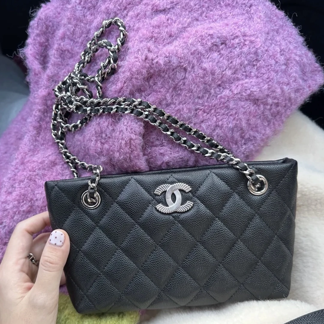 全新未使用 Chanel/香奈儿 青奢荟/25C托特迷你斜挎包/66389/订