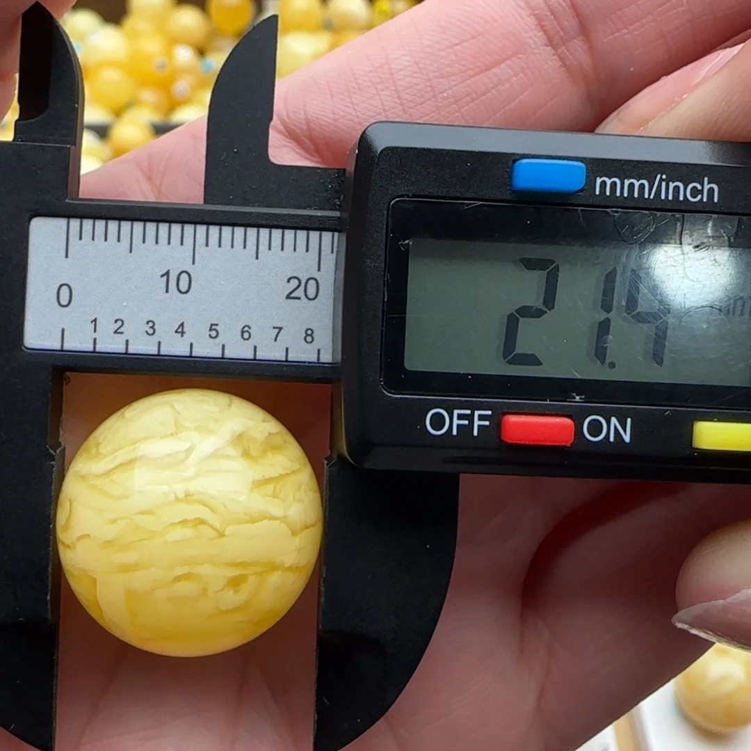 蜜蜡未镶嵌裸石虎皮妖花珠子