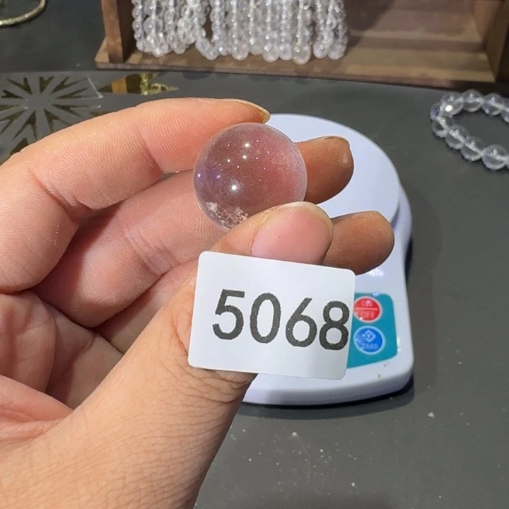 未镶嵌大型摆件（非配饰）黄晶