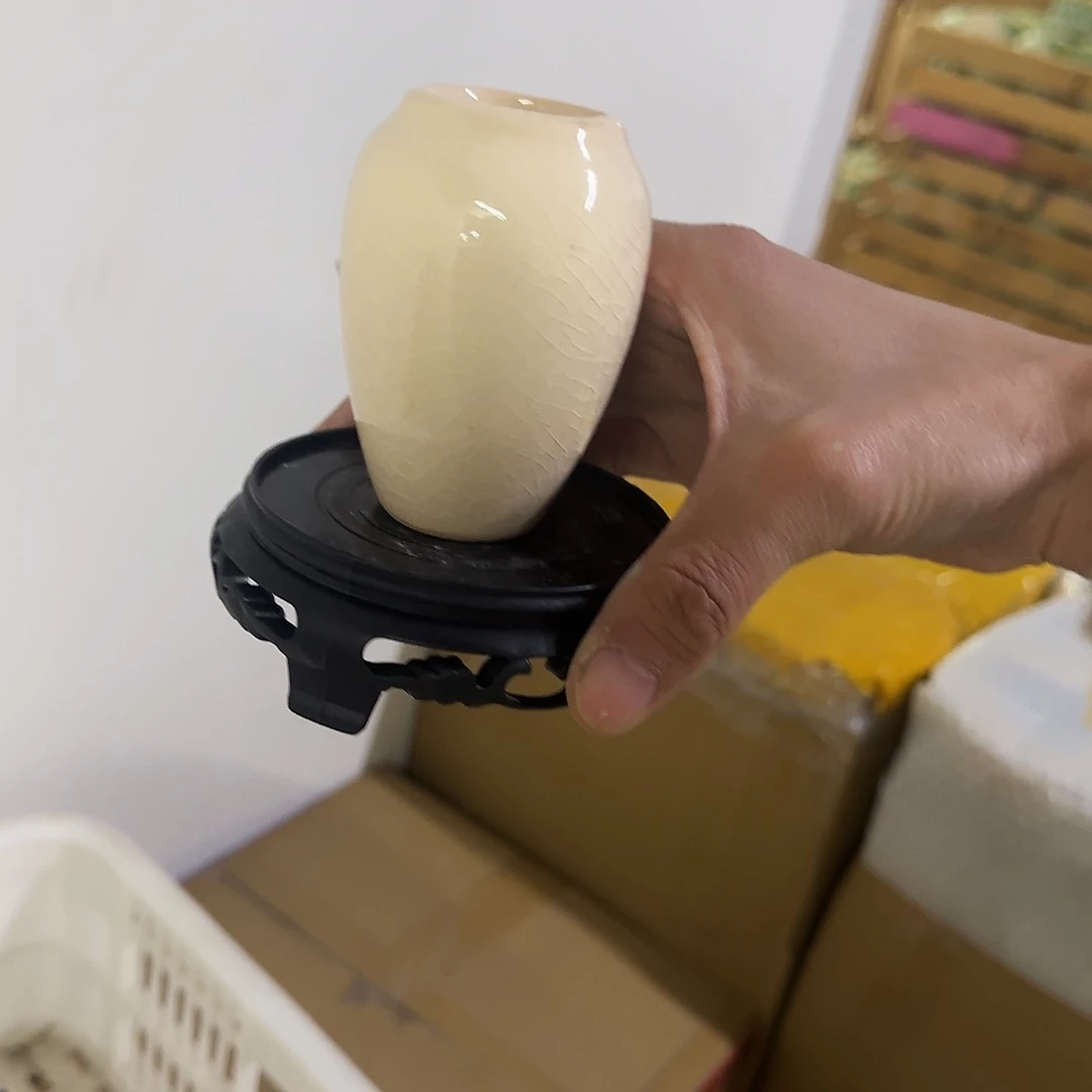 陶瓷送塑料托盘，