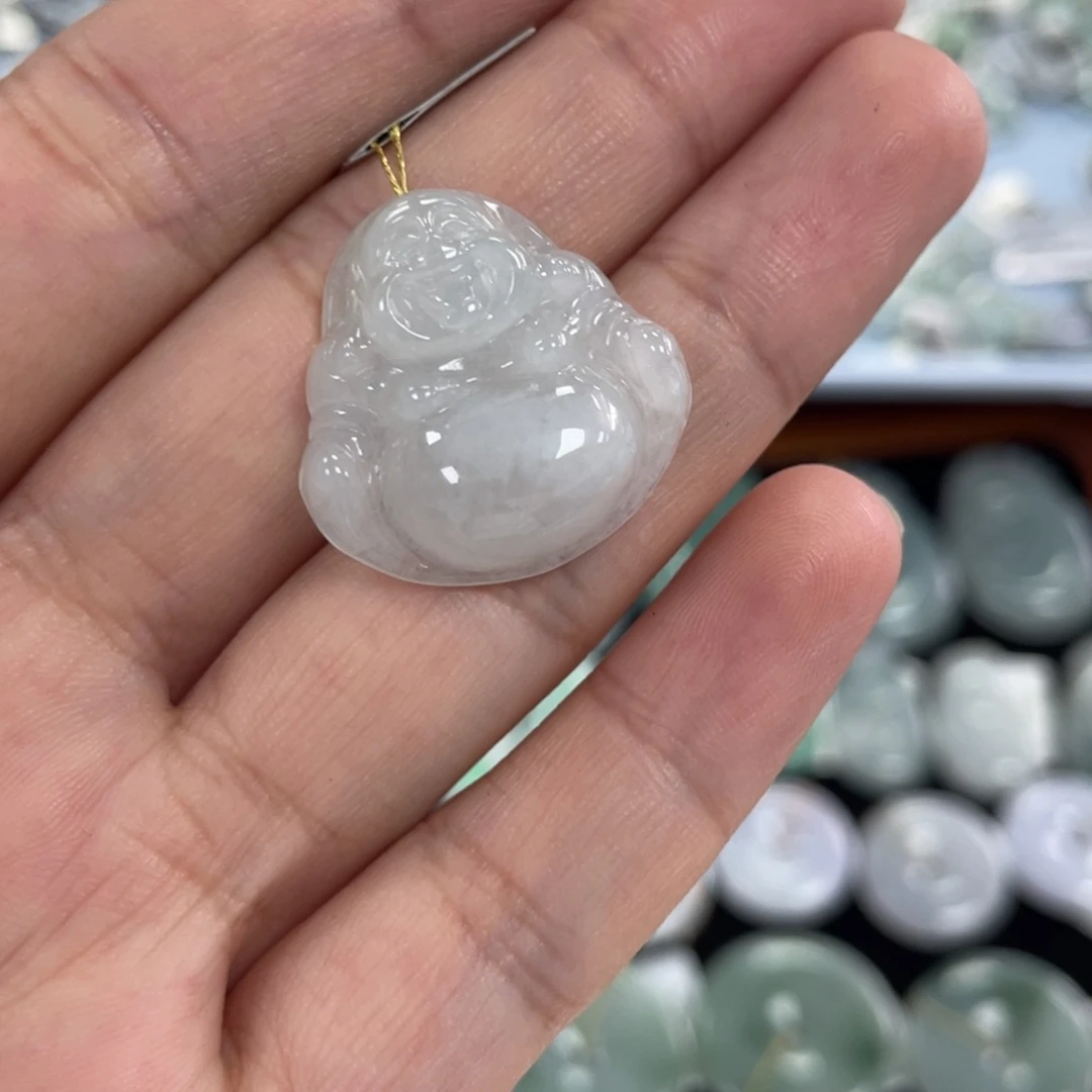 翡翠未镶嵌颈饰佛公