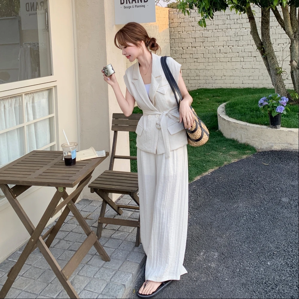 米白色短袖西装马甲套装裤女夏2025新款阔腿裤两件套高级感设计