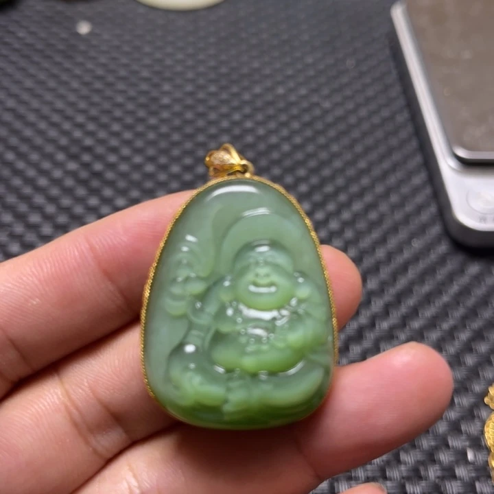 和田玉（碧玉）未镶嵌颈饰