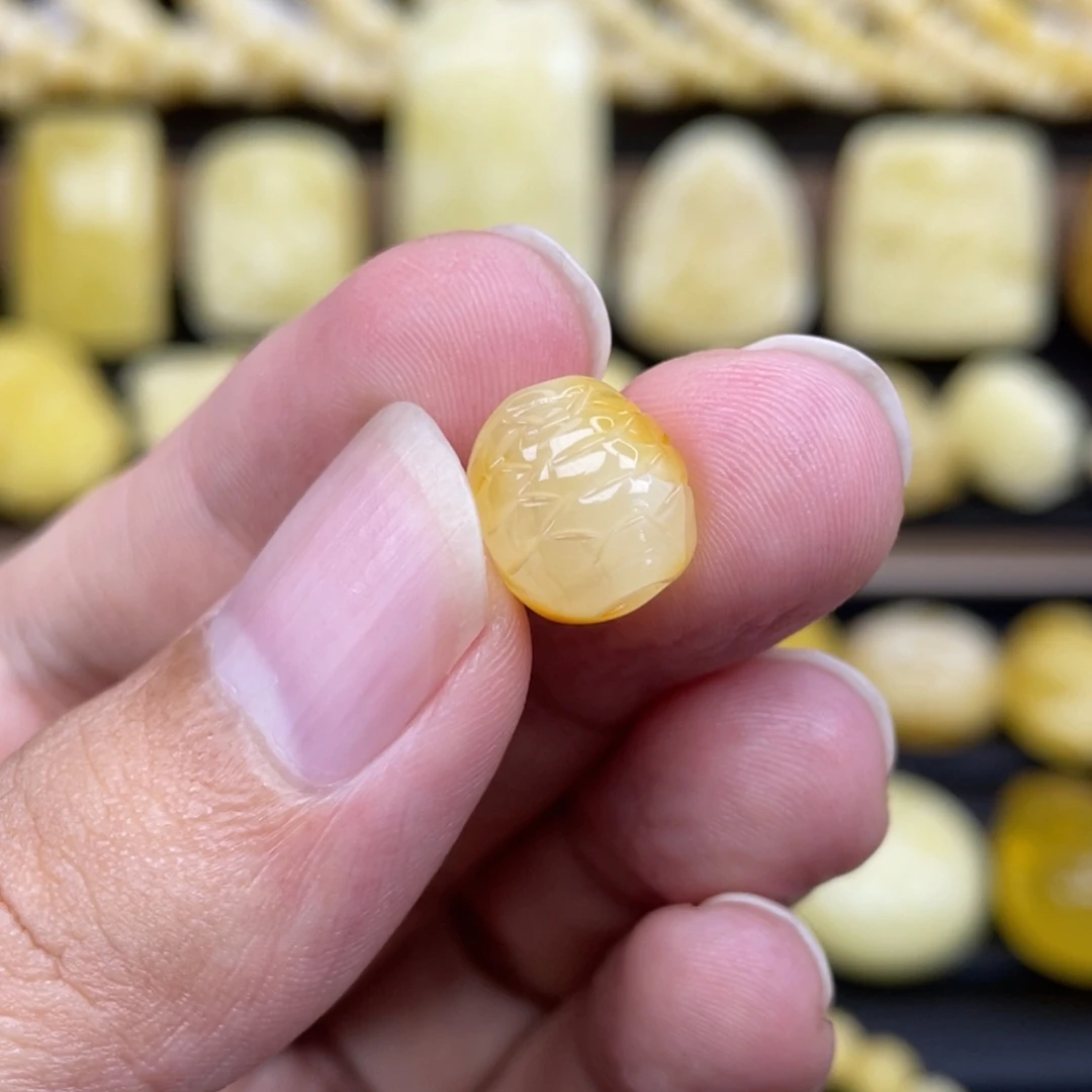 裸石琥珀未镶嵌琥珀蜜蜡