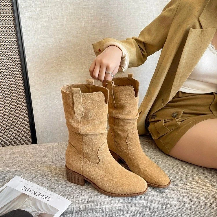 堆堆靴子2025秋冬V口显瘦美拉德粗跟中筒马丁靴百搭时尚英伦风女