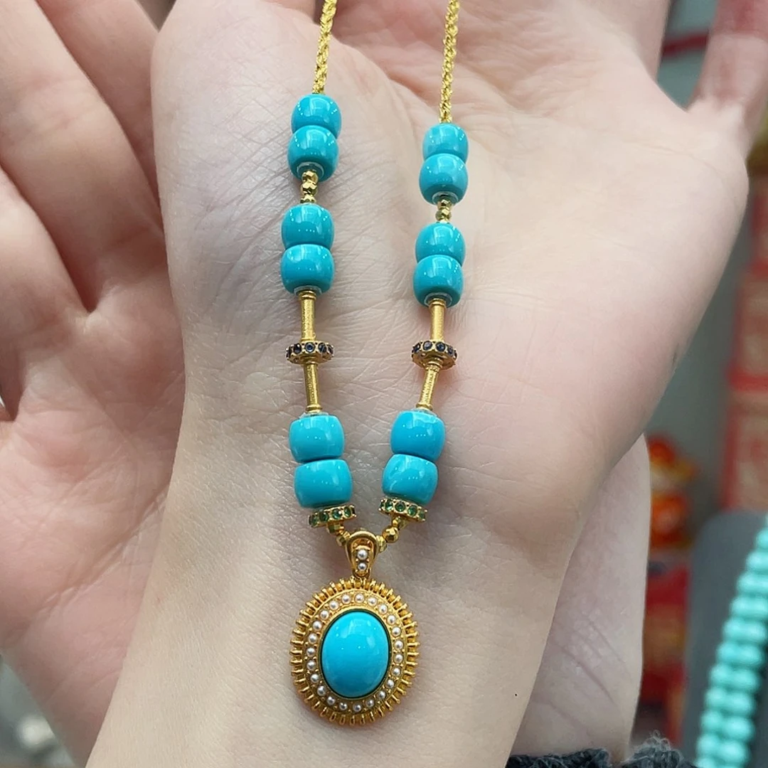 绿松石颈饰18K金镶嵌