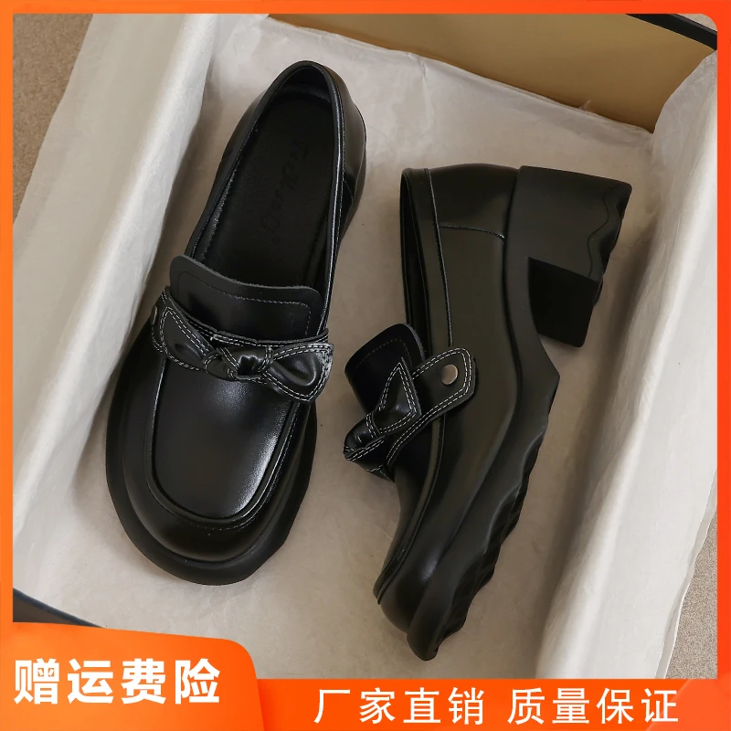 真皮小皮鞋女2025新款春秋英伦风小黑色高跟33配裙子乐福34码鞋子