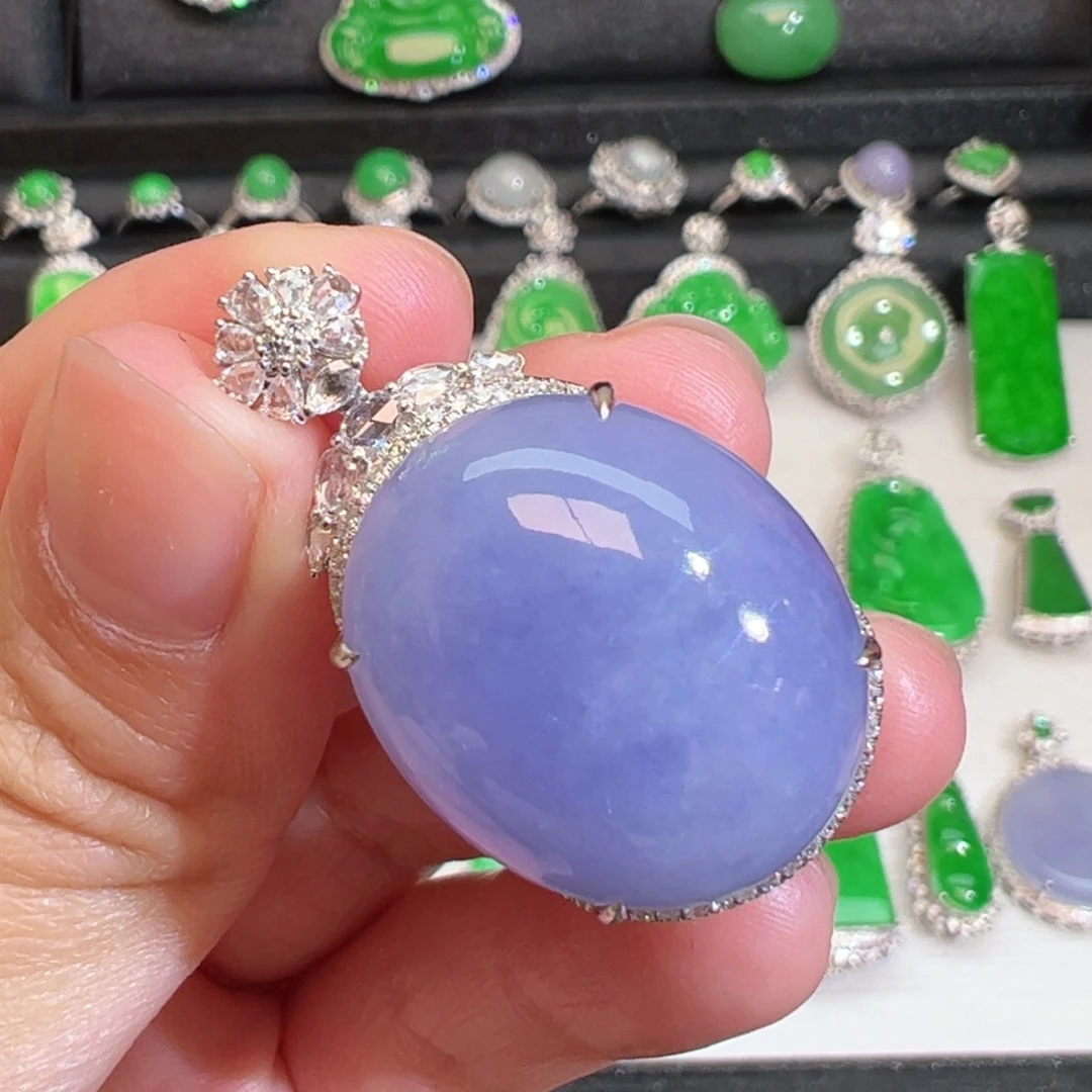 翡翠吊坠(不含链)18K金镶嵌