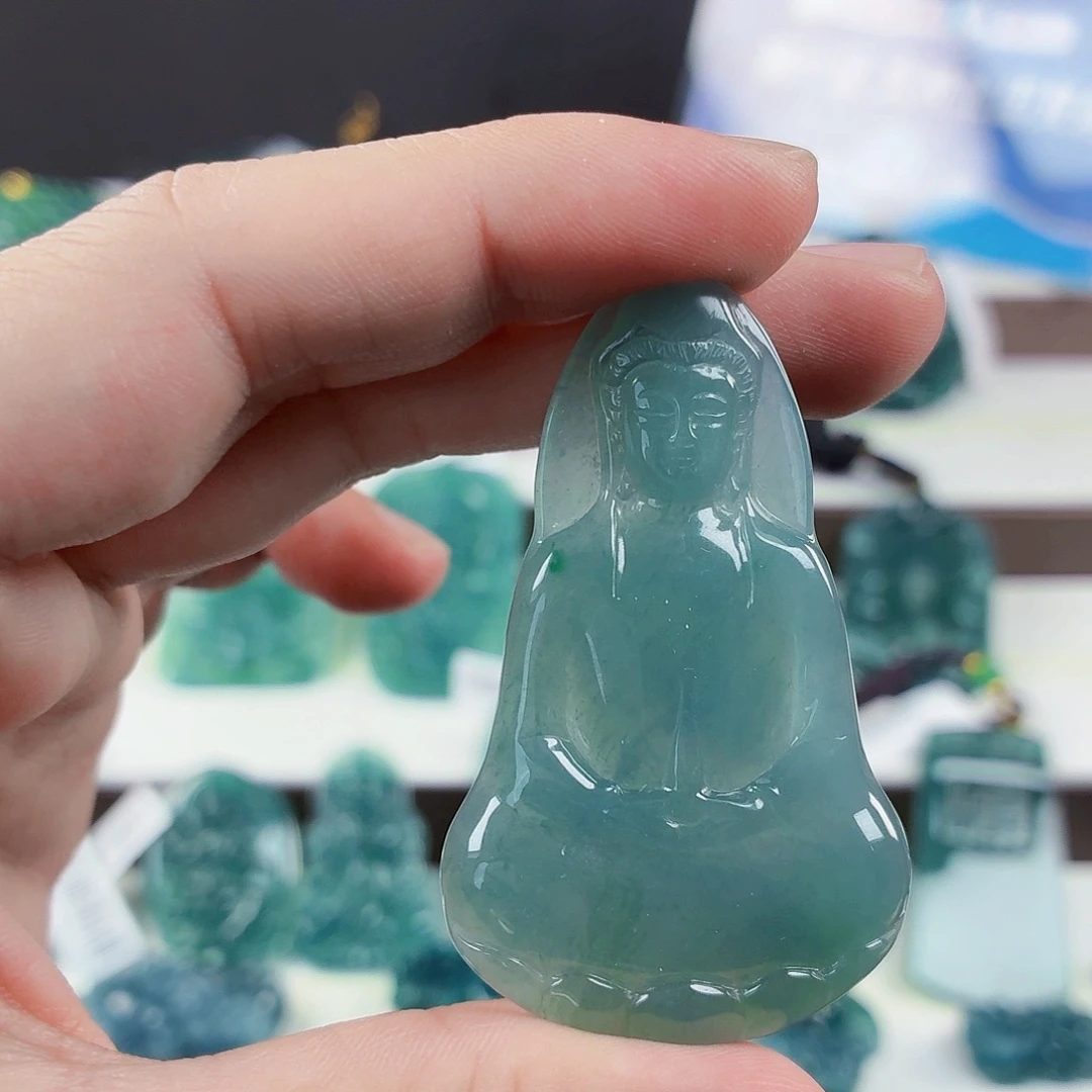 翡翠未镶嵌颈饰31