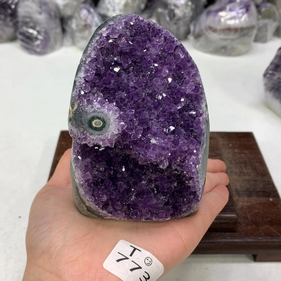 紫晶摆件未镶嵌水晶