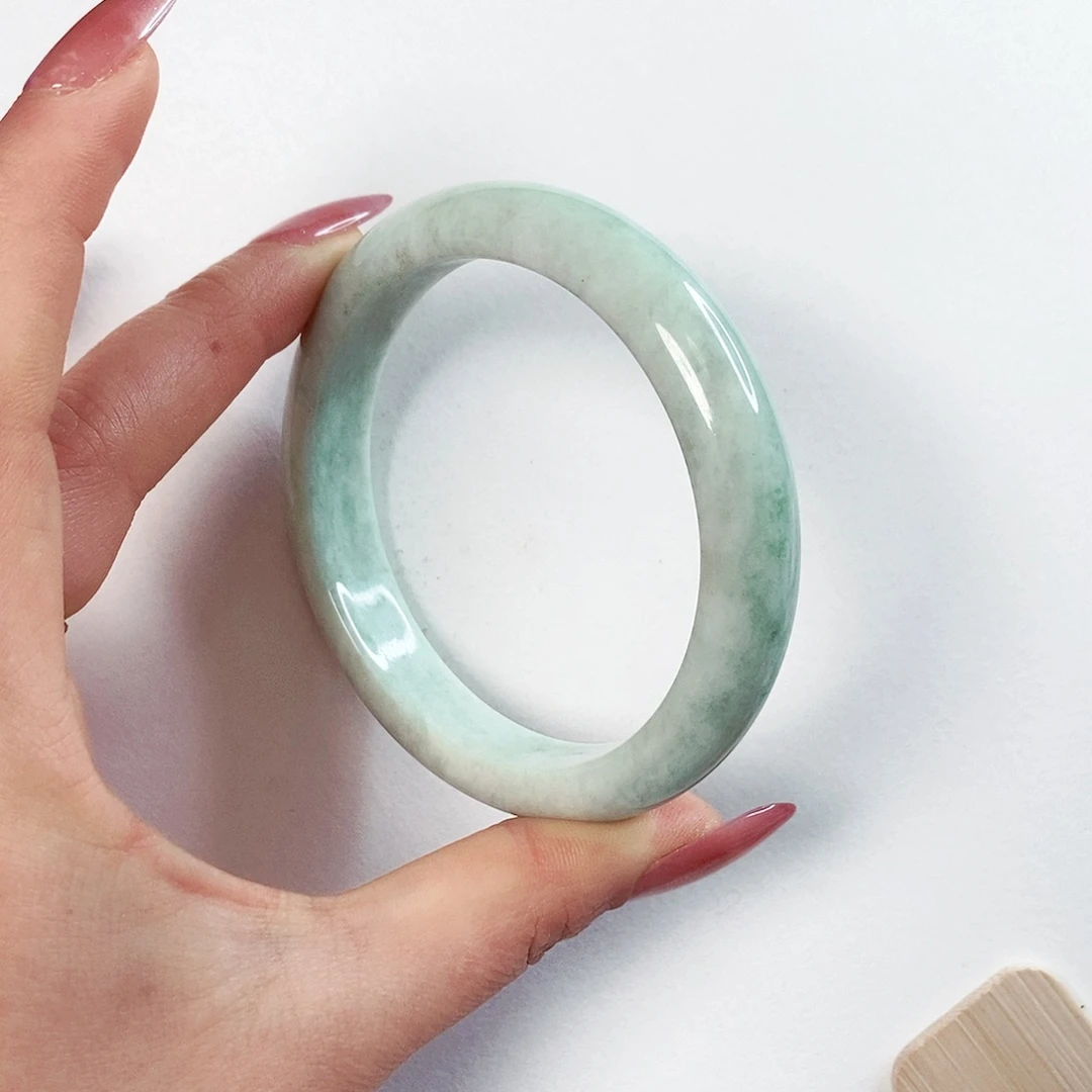 蓝田玉（蛇纹石化大理石玉）手镯未镶嵌