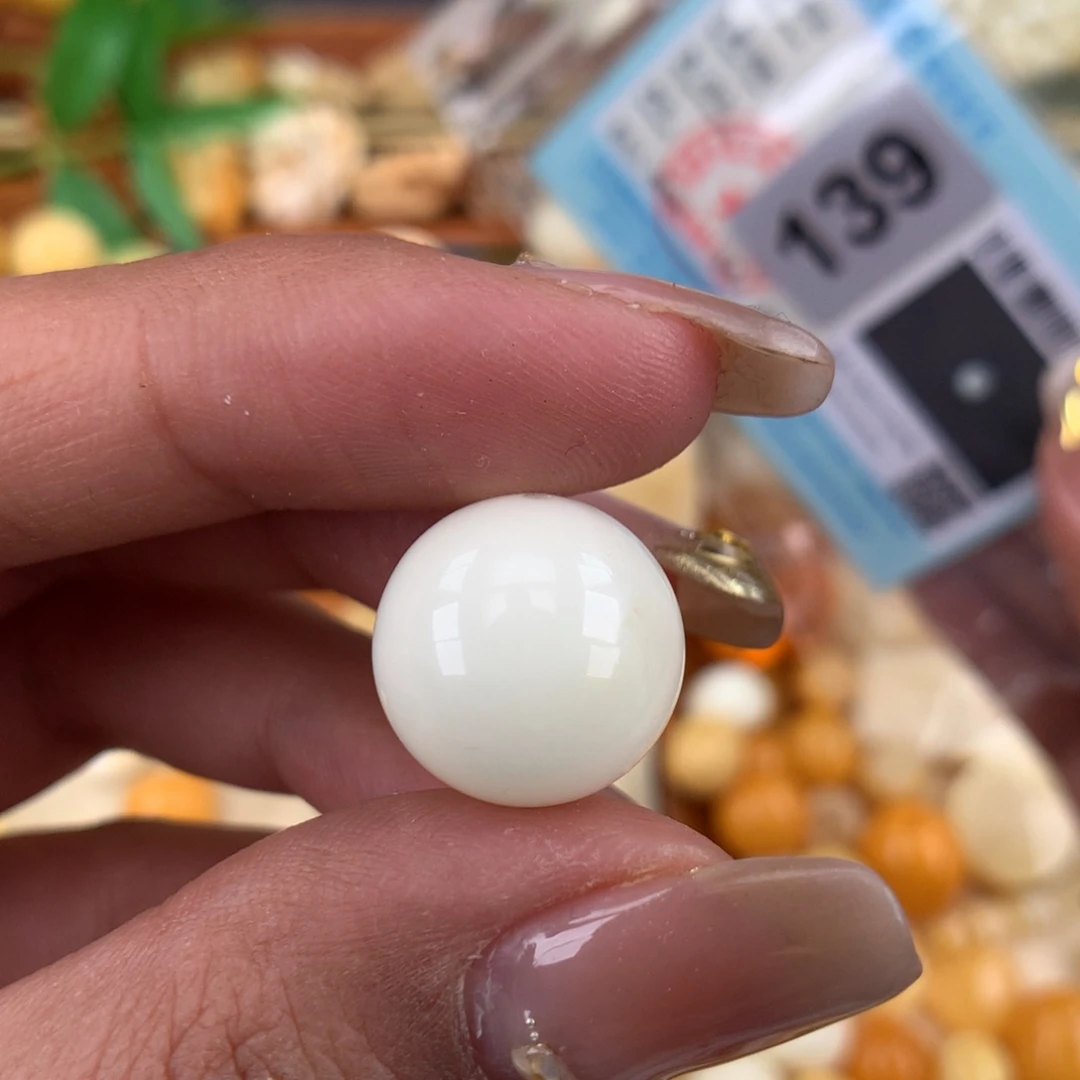 琥珀珠宝奇石未镶嵌15