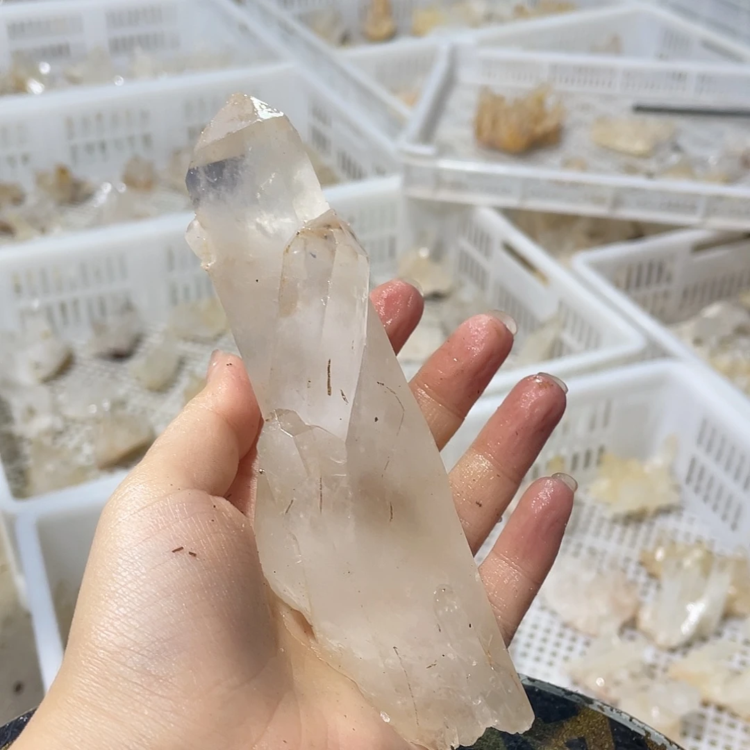 在****银S925镶嵌水晶珠宝半成品