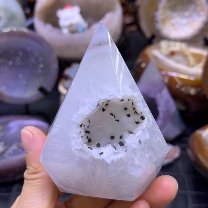 水晶珠宝半成品未镶嵌福利白软柱