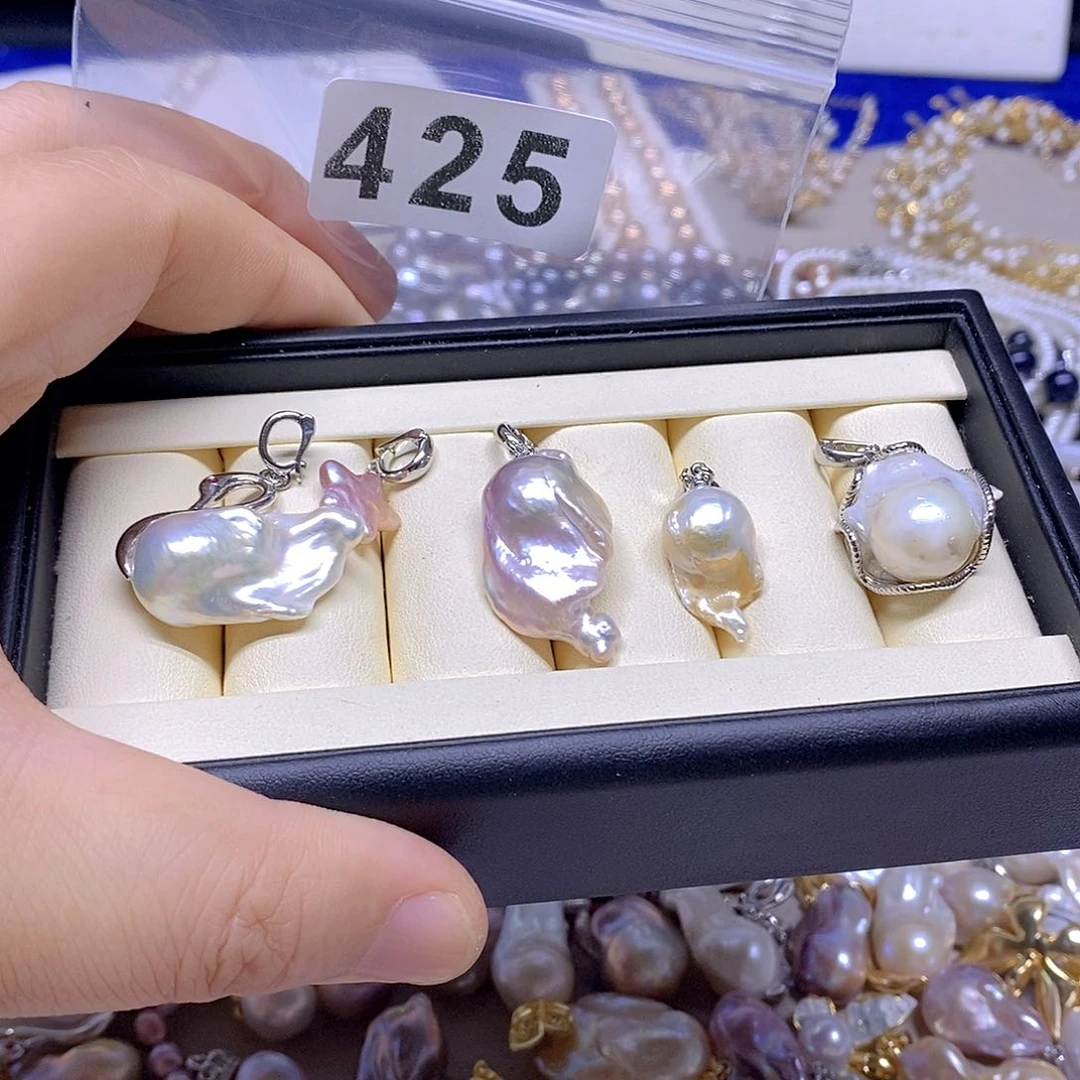 颈饰未镶嵌淡水珍珠