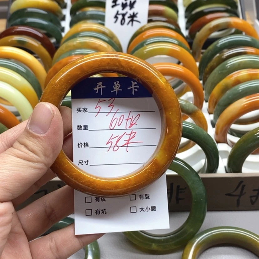 【闪购商品】蛇纹石玉手镯未镶嵌?***?