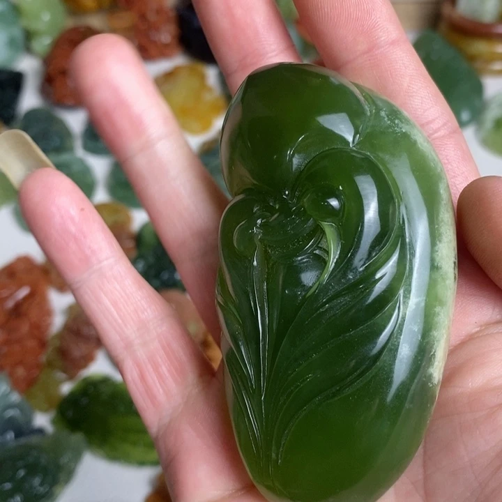 透闪石-蛇纹石玉颈饰未镶嵌@***浅