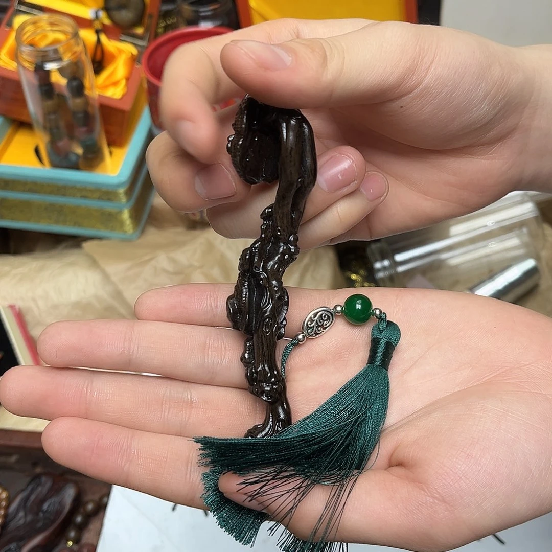 大叶紫檀（黑酸枝木类）