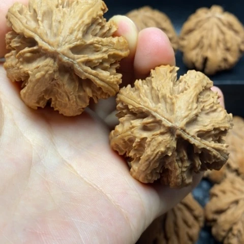 吊坠文玩核桃文玩8