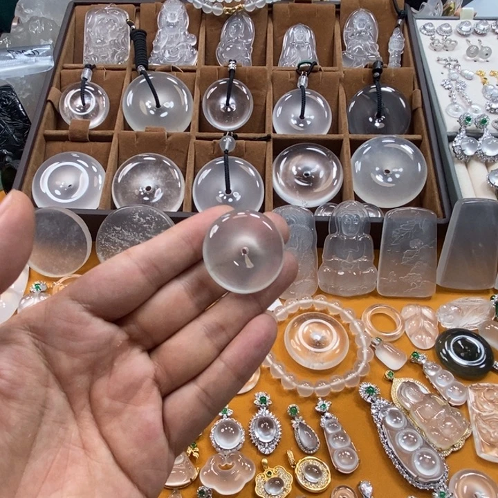 石英质玉平安扣未镶嵌