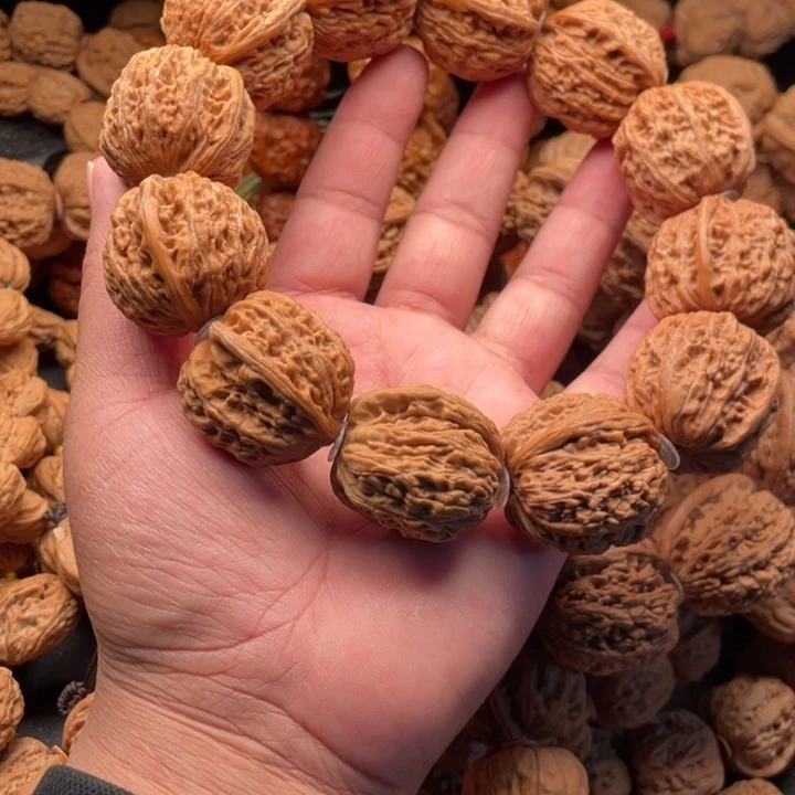 文玩核桃吊坠3野生磨盘