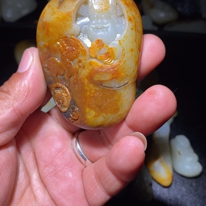 未镶嵌和田玉（糖玉）挂件萧*?