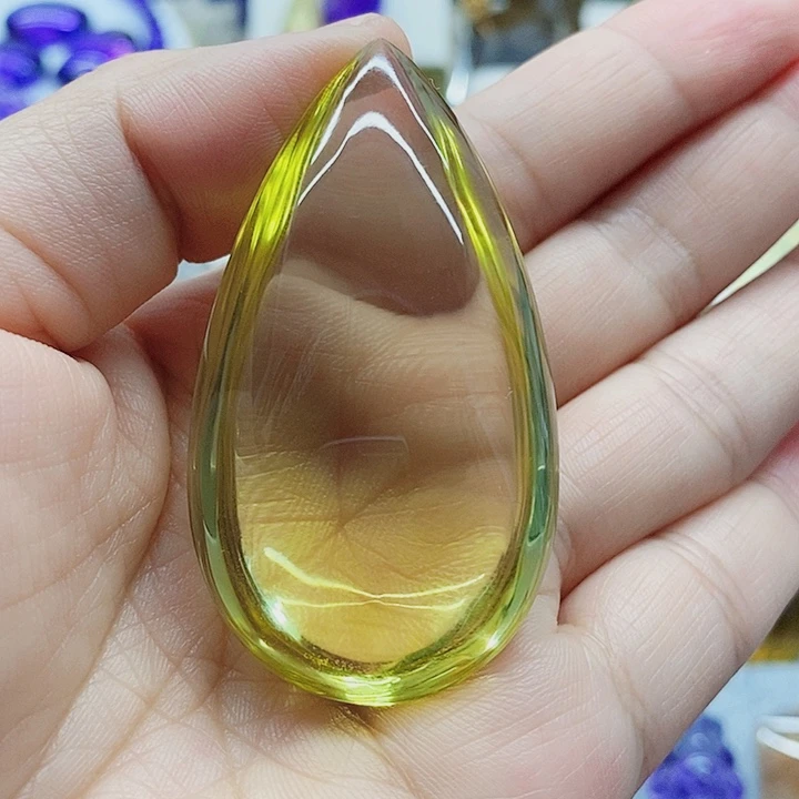 颈饰未镶嵌水晶水滴