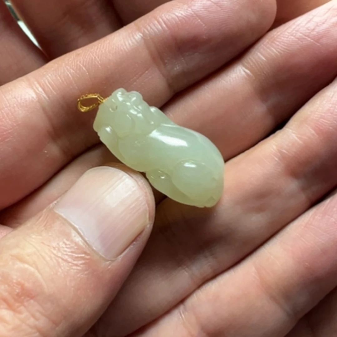 【闪购商品】颈饰18K金镶嵌和田玉