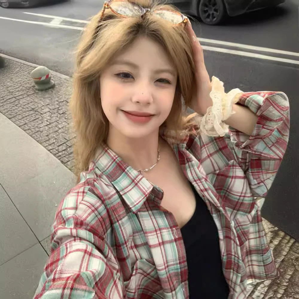 法式设计感小众长袖衬衣女春季港味复古格子衬衫外套宽松休闲上衣