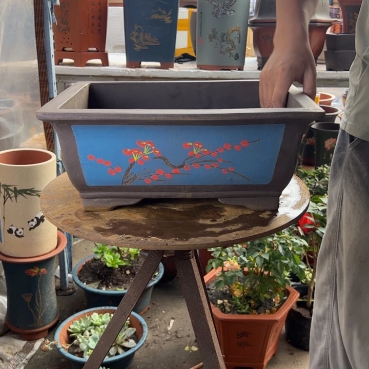 宜兴紫砂40蓝点彩马槽