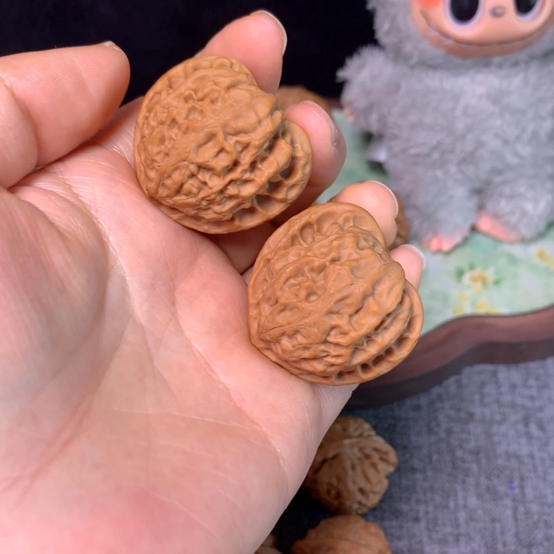 把件文玩核桃金牛38+