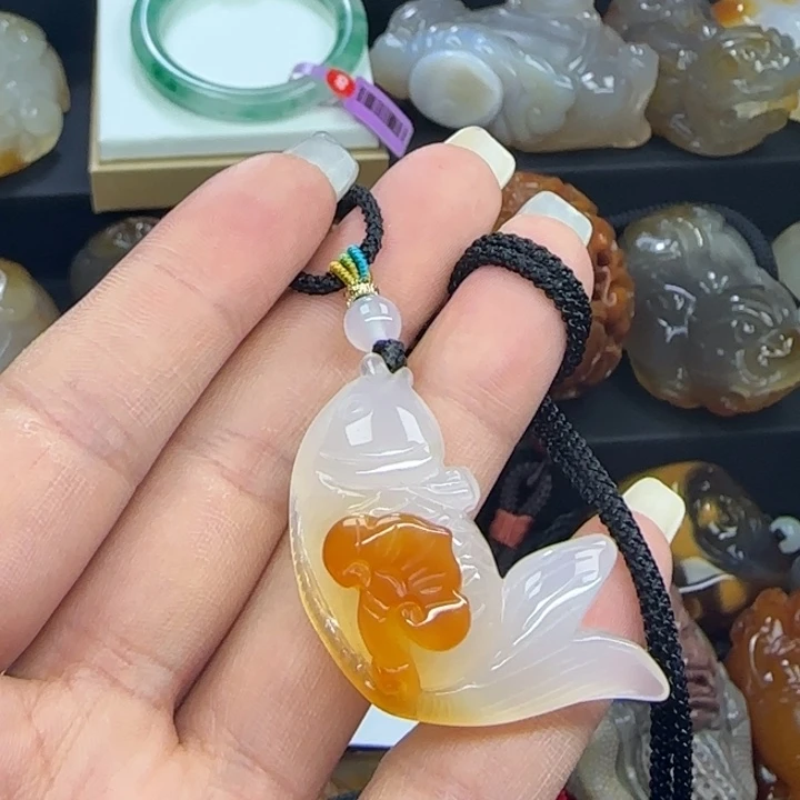 玛瑙/玉髓合金吊坠
