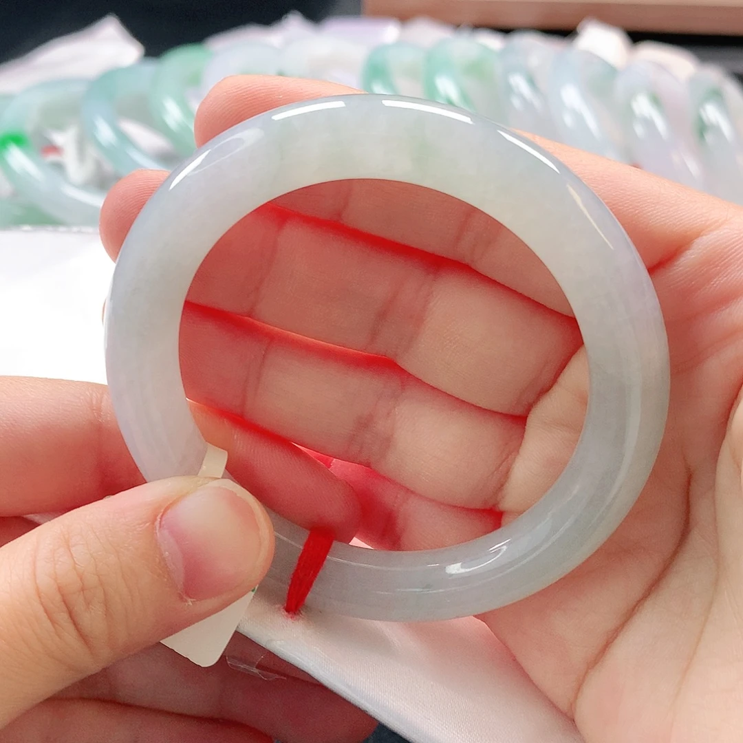 翡翠未镶嵌手镯缅甸天然翡翠手镯