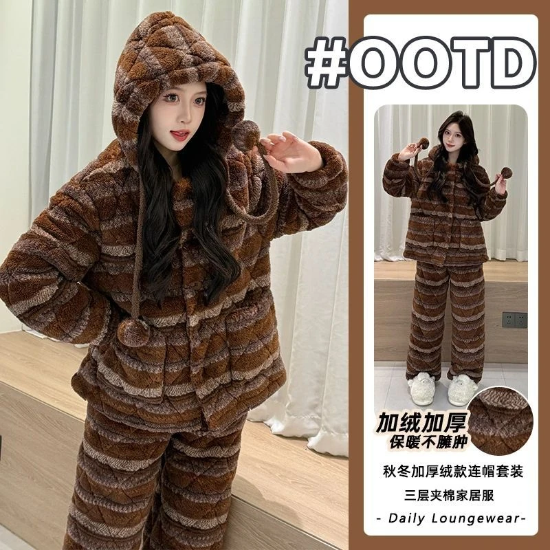 2025冬季长毛绒睡衣女棕色条纹珊瑚绒三层夹棉加绒加厚保暖家居服